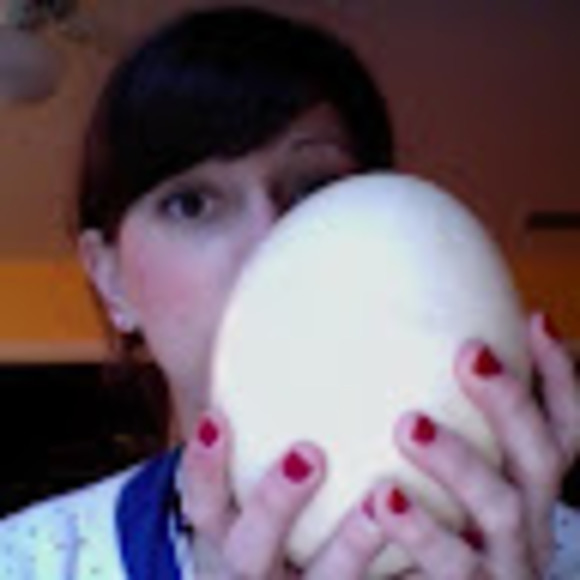 Meet your Posher, Kendra - Picture 1 of 1